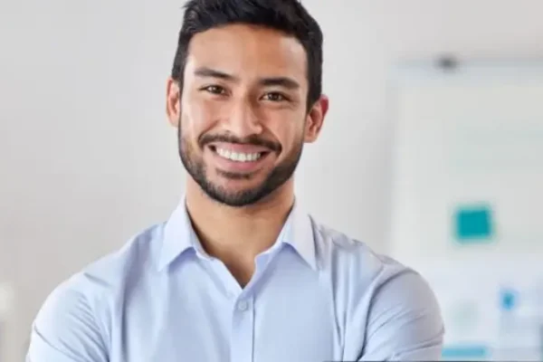 manager headshot