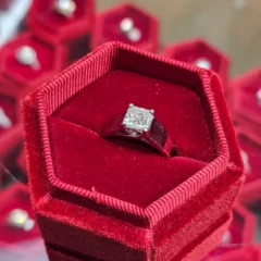 Platinum Diamond Ring